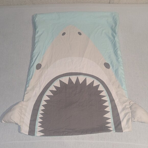 Pillowfort Shark pillowcase - Picture 1 of 2